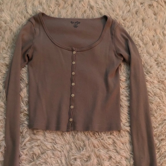 Top - Picture 2 of 3